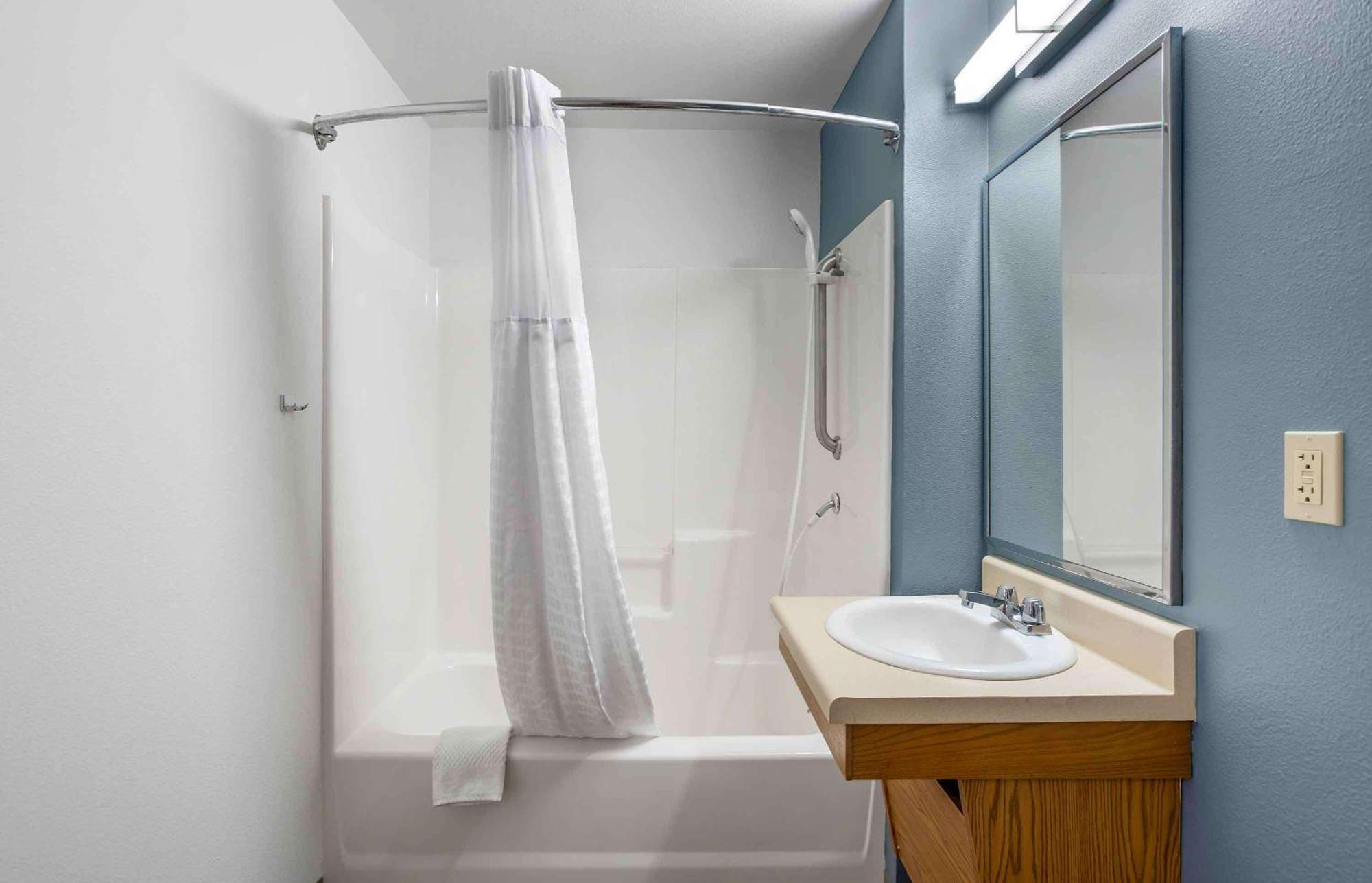Extended Stay America Select Suites - Cincinnati - Florence - Airport Eksteriør billede