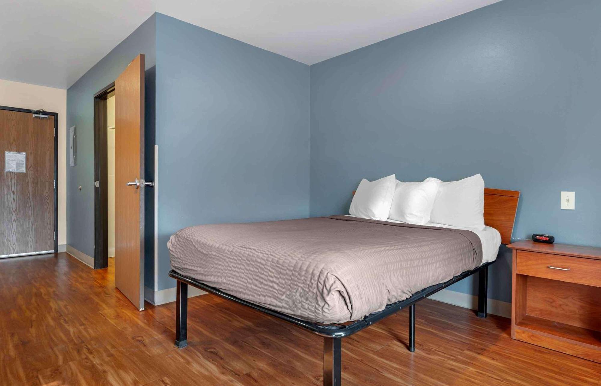 Extended Stay America Select Suites - Cincinnati - Florence - Airport Eksteriør billede