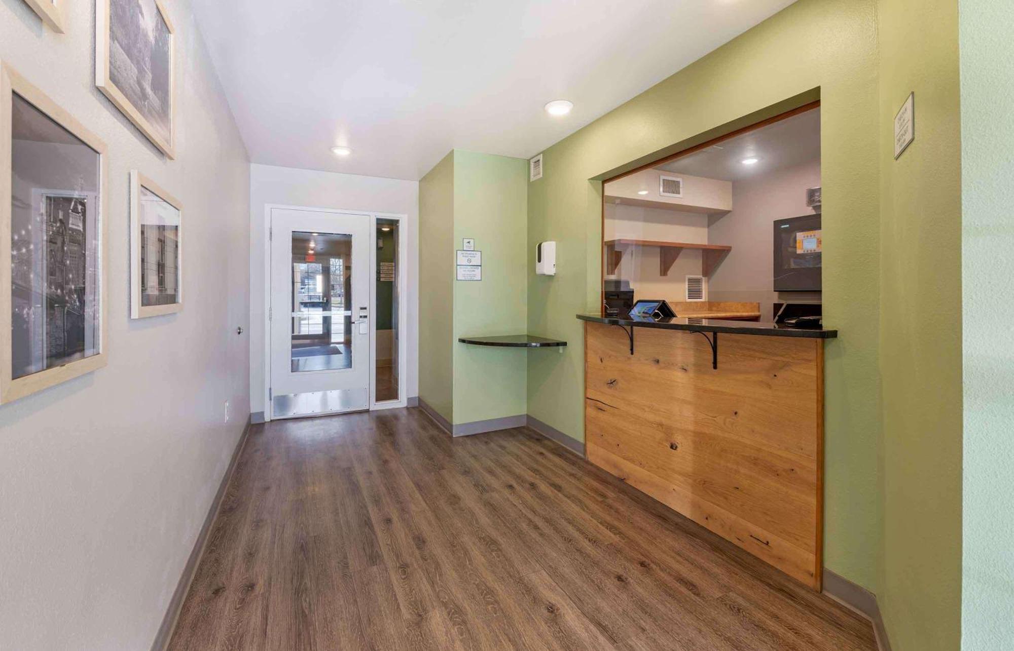 Extended Stay America Select Suites - Cincinnati - Florence - Airport Eksteriør billede